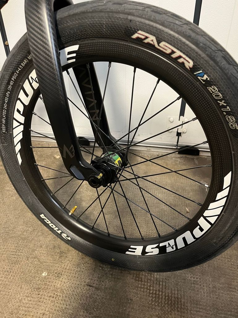 Used Pulse wcs edition limité ( V1) bike — image 1 of 6
