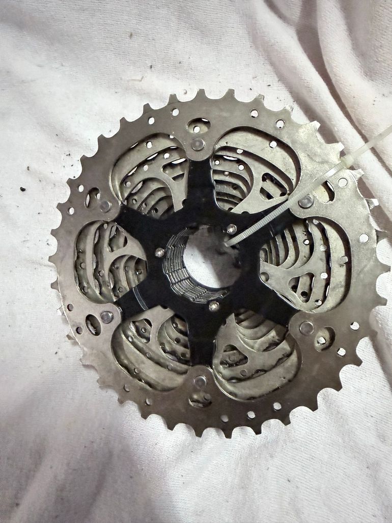 Used Sunshine HG 11-speed Cassette 2025 bike — image 2 of 4