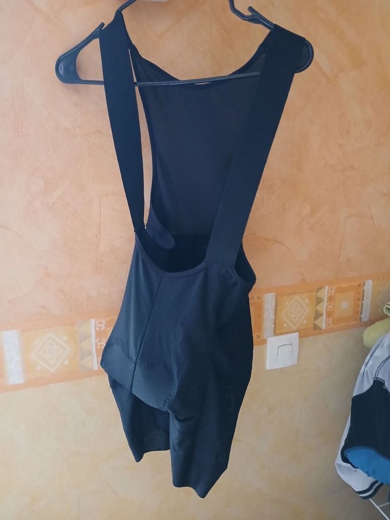 Used Ekoi Cuissard Court et Maillot 2026 bike — image 2 of 3