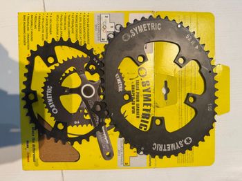Used O.symetric 52/38 BCD110 Chainrings bike — image 1 of 2