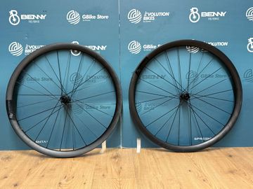 Syncros Capital 1.0 35 Disc Wheelset 2024 Wheels usato