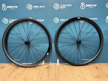 Gebrauchtes Syncros Capital 1.0 35 Disc Wheelset 2024 bike — Bild 7 von 11