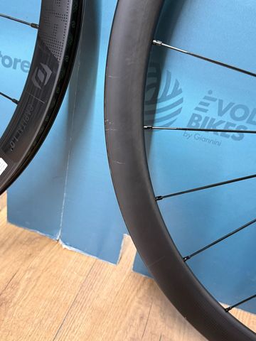 Gebrauchtes Syncros Capital 1.0 35 Disc Wheelset 2024 bike — Bild 11 von 11