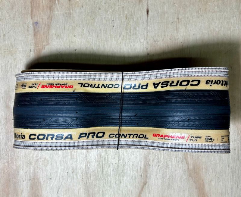 Used Vittoria corsa pro control Tyres & Tubes