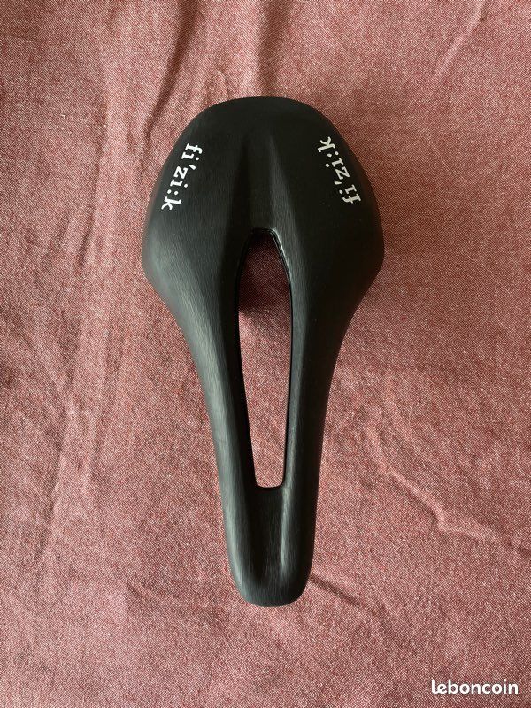 Fizik vento argo 00 140mm 2025