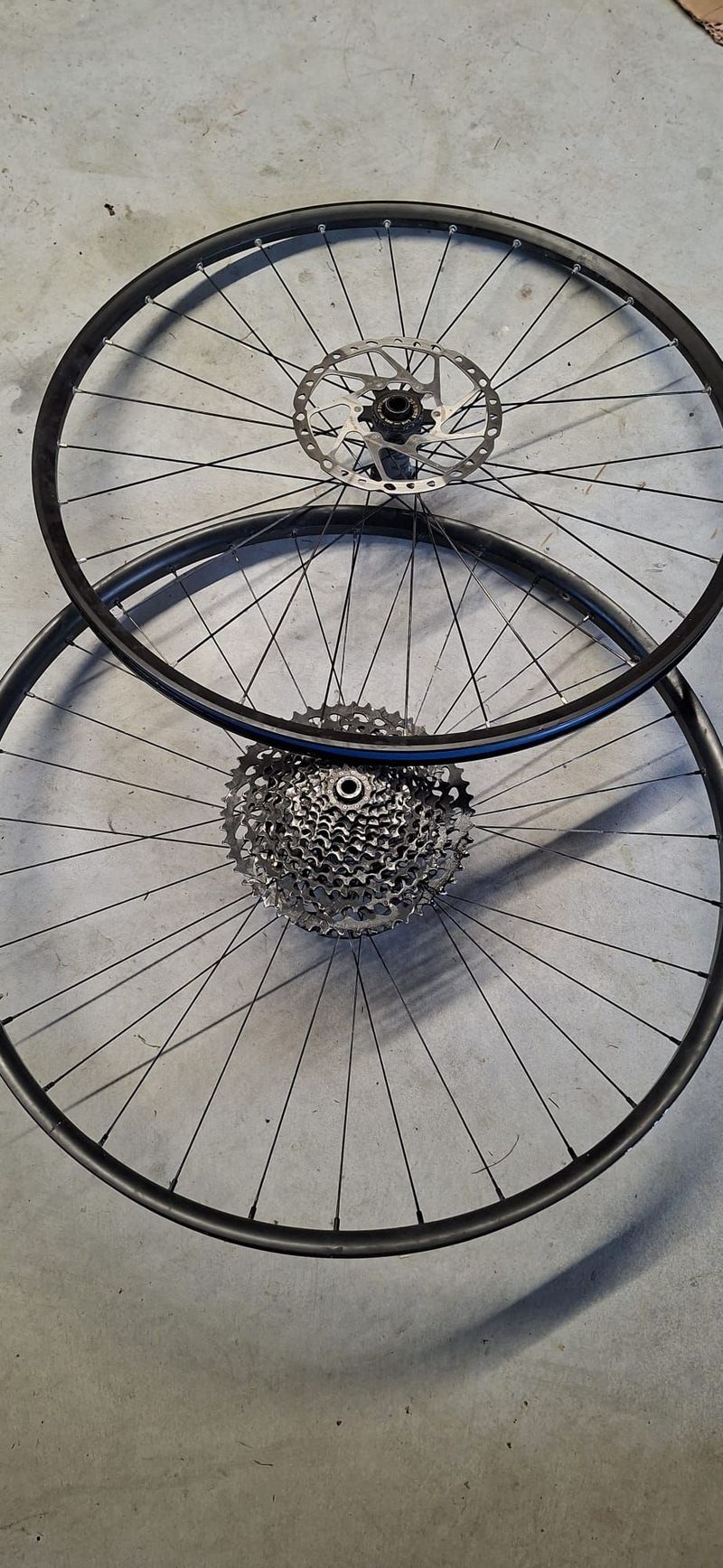 Used Roval RUOTE 29 bike — image 1 of 5