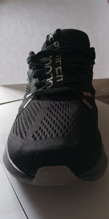 Brugt On Running Running suissse 2025 bike — billede 2 af 8