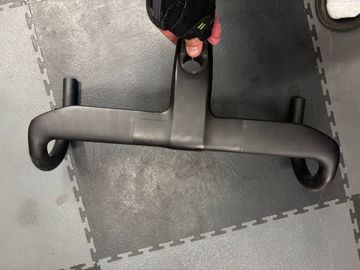 Used Cube lighting 2025 bike — image 2 of 3