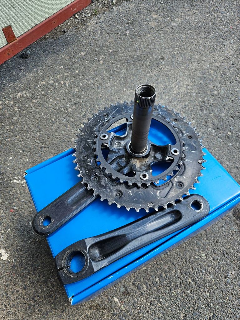 Used Shimano Sora FC-R3000 Crankset 50/34T 170mm bike — image 2 of 4