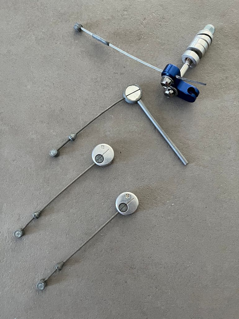 Used Other Accessoires pour freins cantilevers bike — image 1 of 2