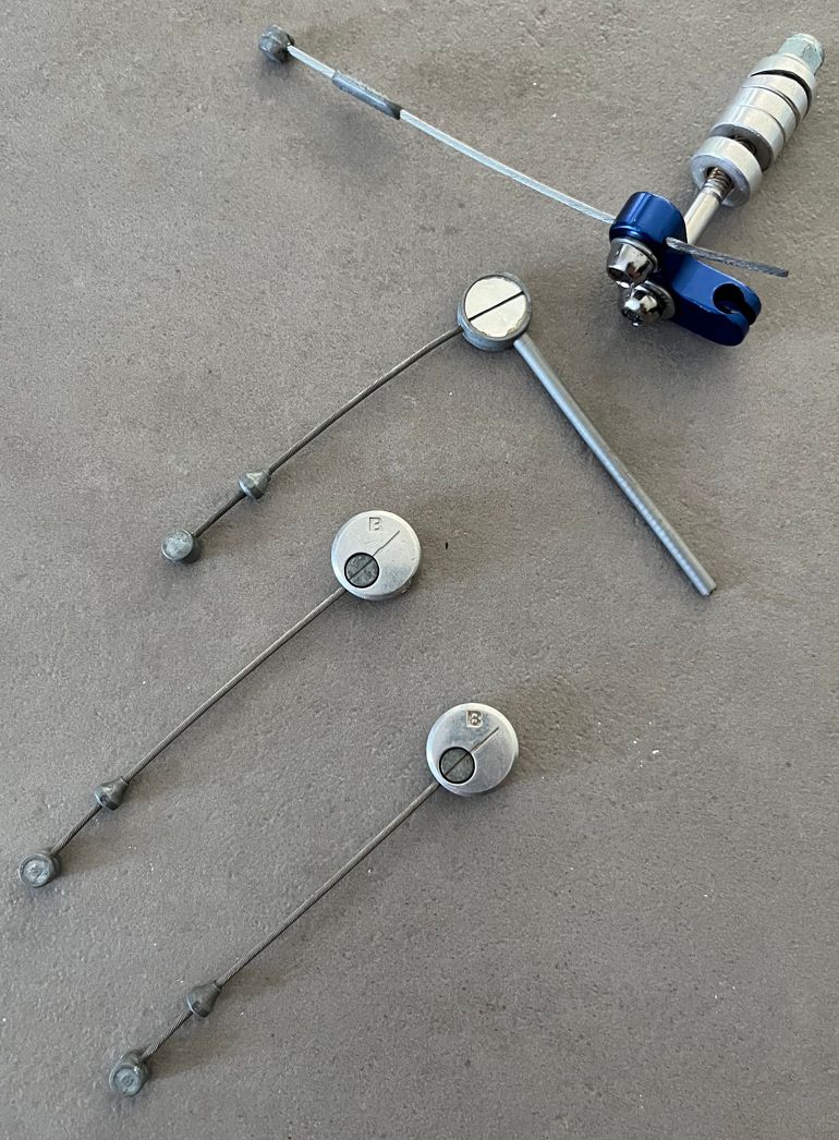 Used Other Accessoires pour freins cantilevers bike — image 2 of 2