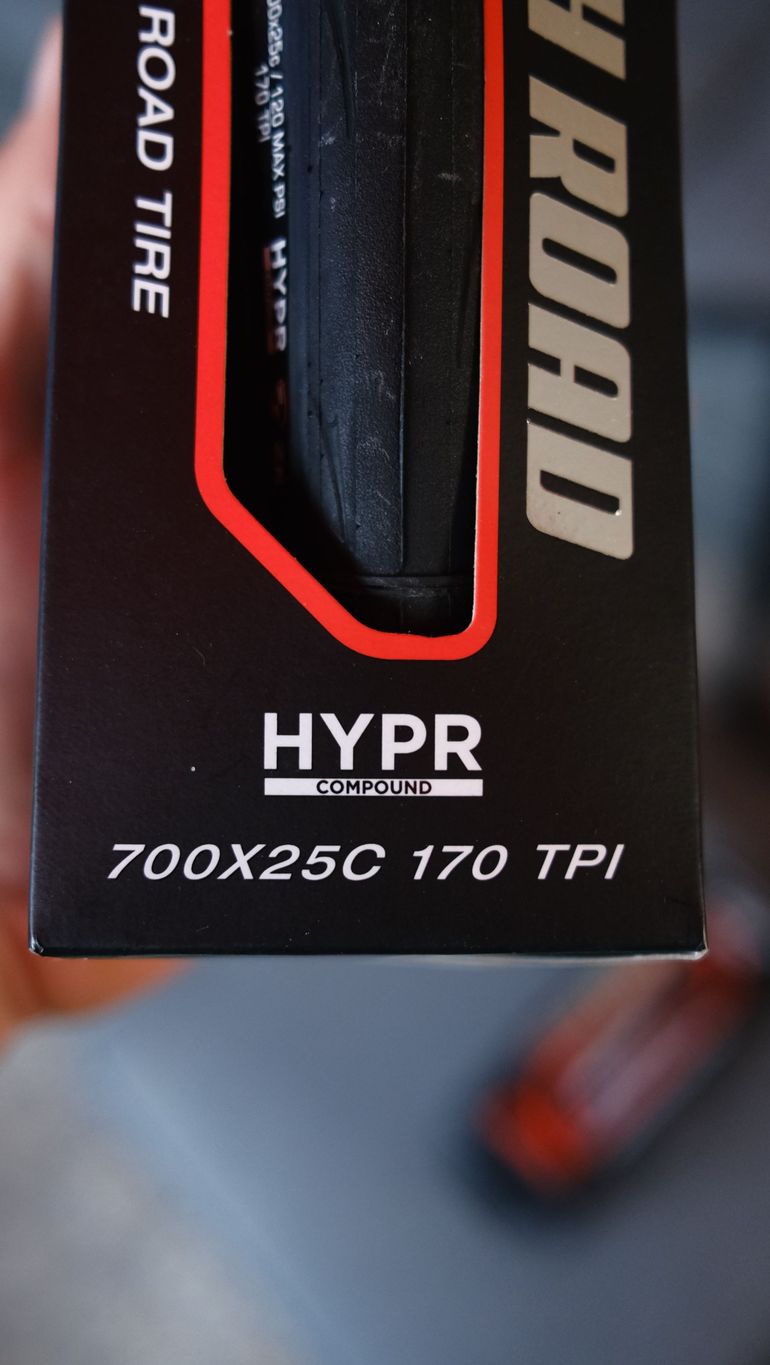 Used Maxxis High Road Tyres Pair 25mm 2025 bike — image 6 of 6