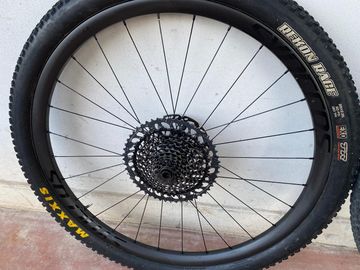 Używany Syncros Silverton 1.0 30mm Wheelset 2025 bike — zdjęcie 3 z 4