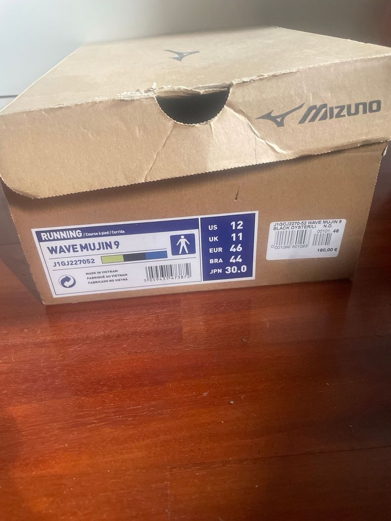 Used Mizuno Wave Mujin 9 2024 bike — image 5 of 6
