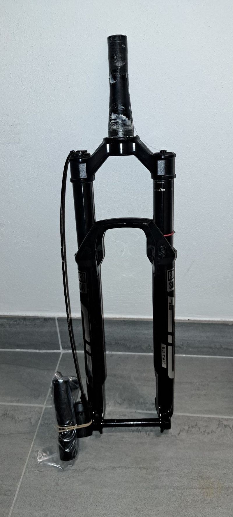 Used RockShox Front Fork 2025 bike — image 7 of 7