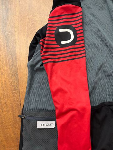 Używany Dotout Jersey Long Sleeve 2023 bike — zdjęcie 4 z 7