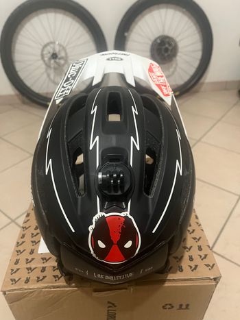 Used Bell Super Air R 2023 bike — image 4 of 6