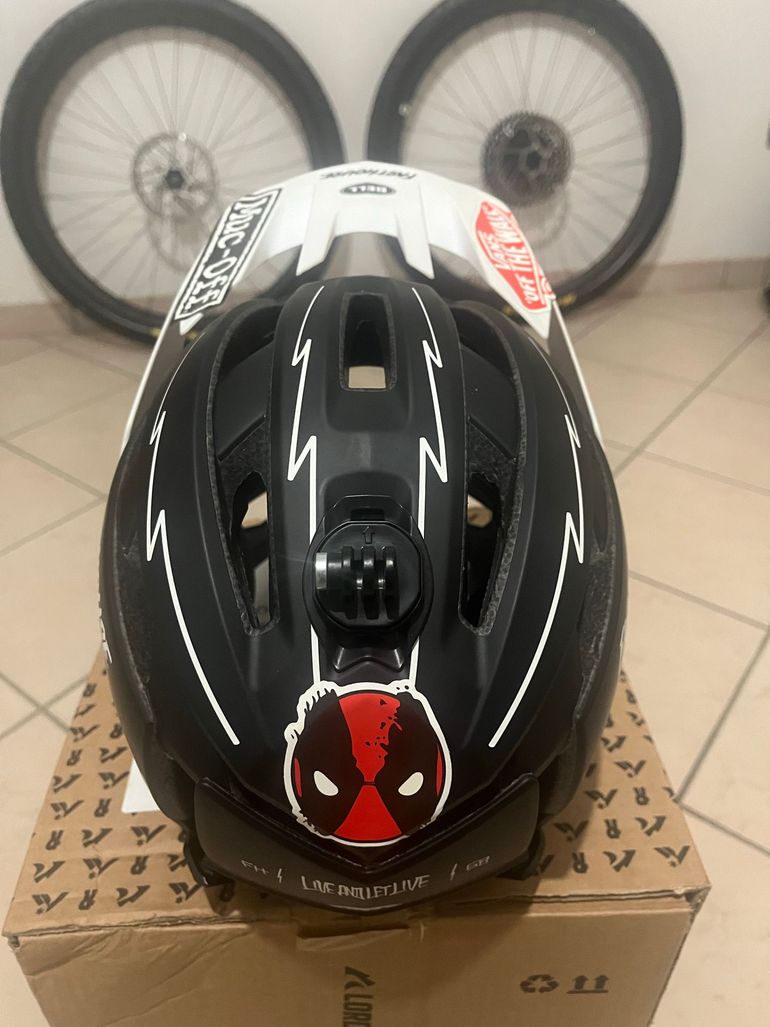 Used Bell Super Air R 2023 bike — image 4 of 6