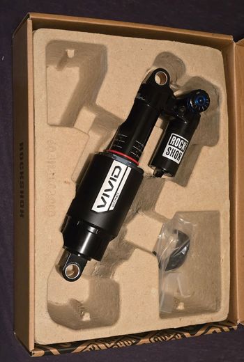 RockShox, vivid ultimate rc2t 230x65