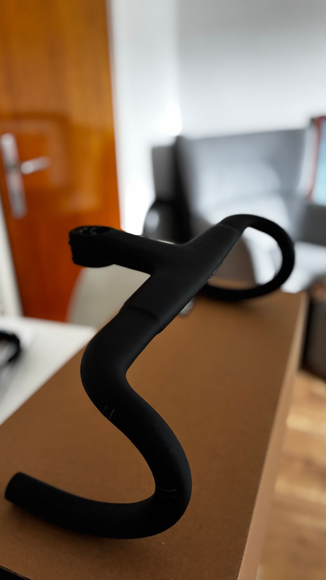 Canyon CP0030 Aero Cockpit 410x110mm Carbon 2024