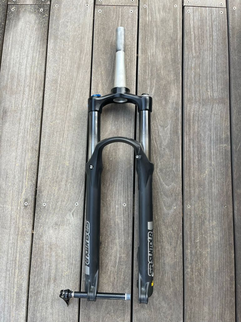 Used Sr Suntour xcr 34mm 2025 bike — image 4 of 12