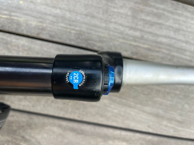 Used Sr Suntour xcr 34mm 2025 bike — image 10 of 12