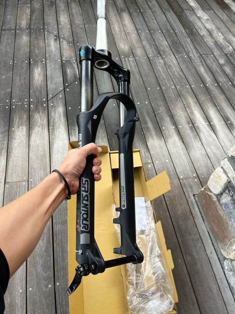 Used Sr Suntour xcr 34mm 2025 bike — image 2 of 12