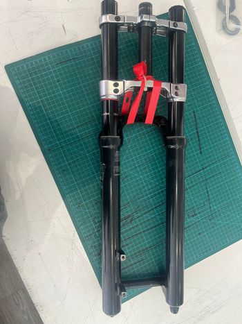 RockShox, Boxxer Select