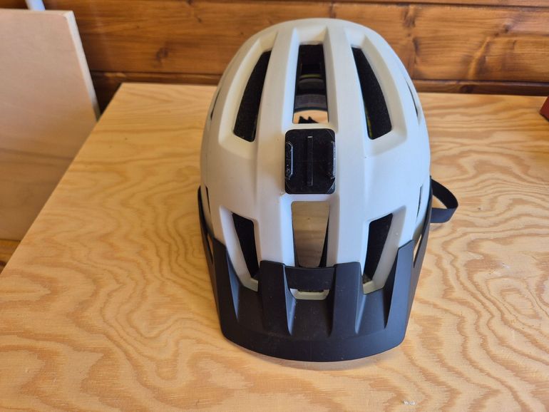 Used Smith Optics Session MIPS Helmet 2021 bike — image 2 of 6