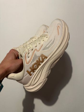 Hoka, Clifton 10
