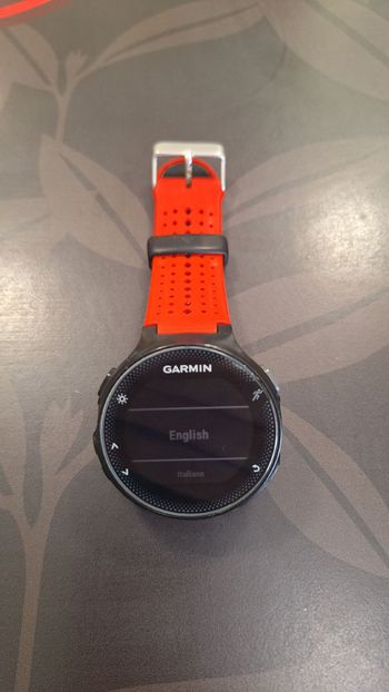 Garmin, Forerunner 235
