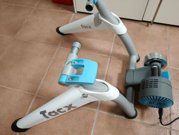 Tacx, Flow Smart Trainer