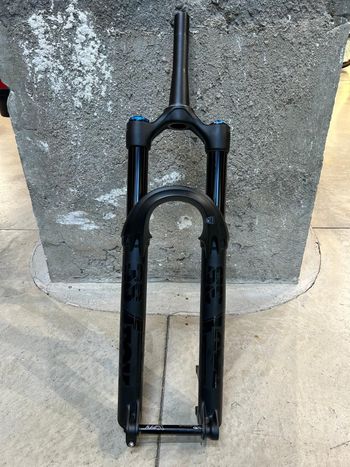 Fox, 38 Performance Elite 29" 160mm