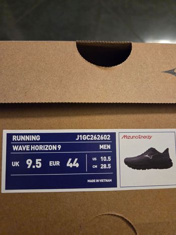Used Mizuno Wave Horizon 9 2026 bike — image 3 of 6