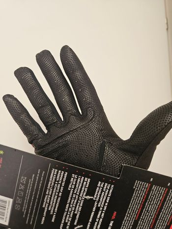 Used hirzl Grippp Tour FF M Gloves 2025 bike — image 8 of 11