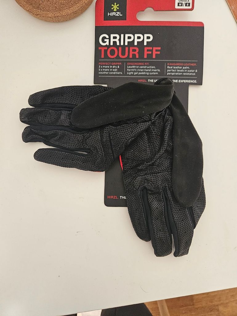 Used hirzl Grippp Tour FF M Gloves 2025 bike — image 3 of 11