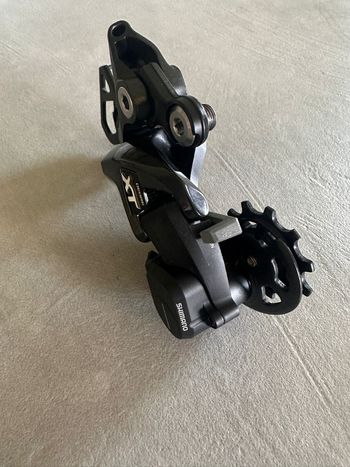 Shimano, Deore XT RD-M8000-SGS