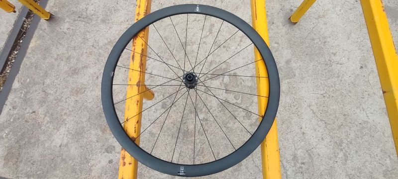 Gebrauchtes Cannondale Hollowgram 35 Carbon Tubeless 700c Wheelset 2022 Wheels