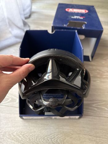 Used ABUS Casco Helmet 2025 bike — image 7 of 8