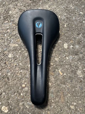 Used Sdg Sattel bike — image 4 of 4