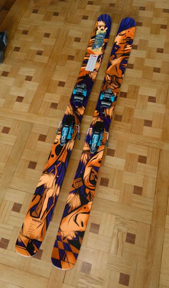 Volkl, Revolt 121 Skis 184cm