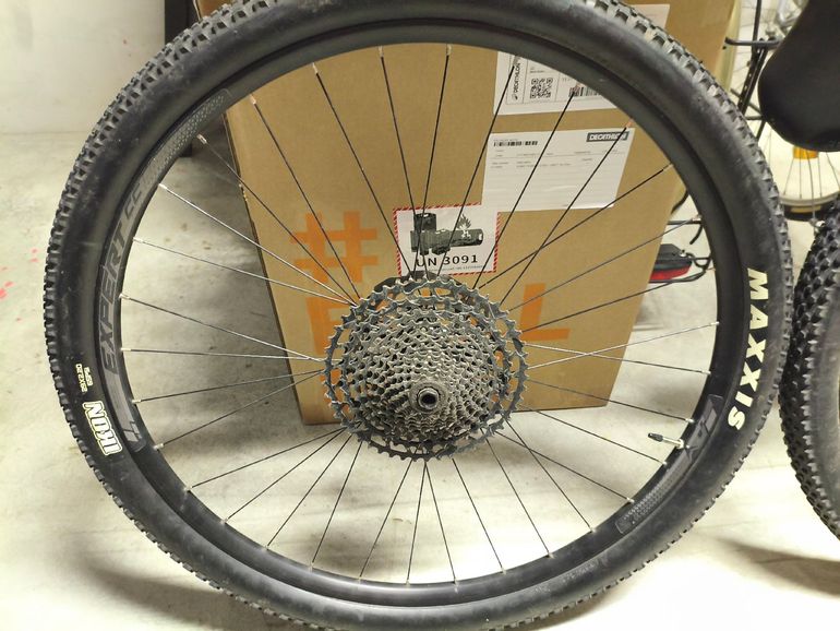 Used Merida ruote 2019 bike — image 3 of 8