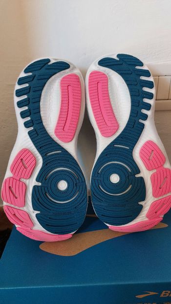 Used Brooks Glycerin 21 bike — image 3 of 10