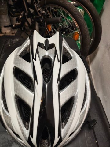Używany Bikeyoke Casco Helmet 2016 bike — zdjęcie 5 z 6