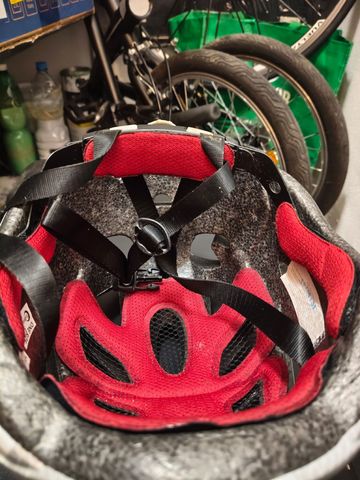 Używany Bikeyoke Casco Helmet 2016 bike — zdjęcie 3 z 6