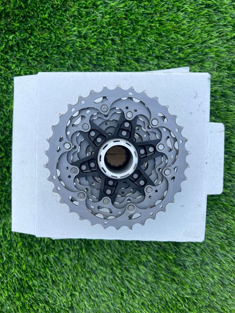 Used Shimano Dura-Ace CS-R9200-12 12-speed Cassette 2026 bike — image 4 of 4