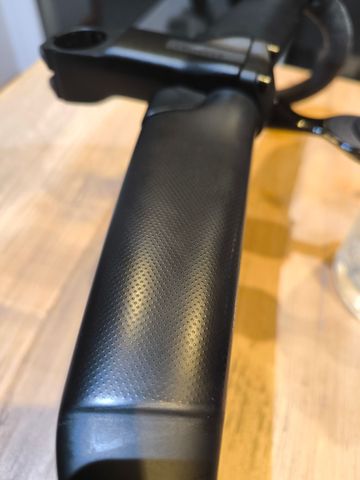Used Roval Rapid 42cm bike — image 2 of 7