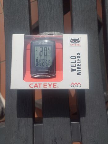 Used Cateye VT230W bike