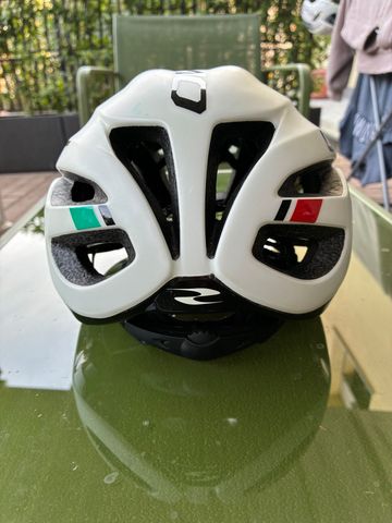 Used Gist Primo Helmet bike — image 2 of 6