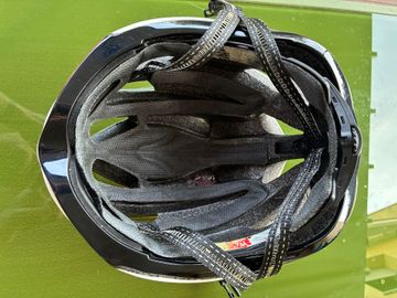 Used Gist Primo Helmet bike — image 5 of 6